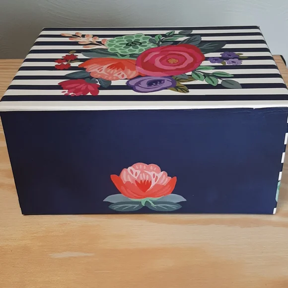 NWOT Decorative Box - Picture 3 of 5